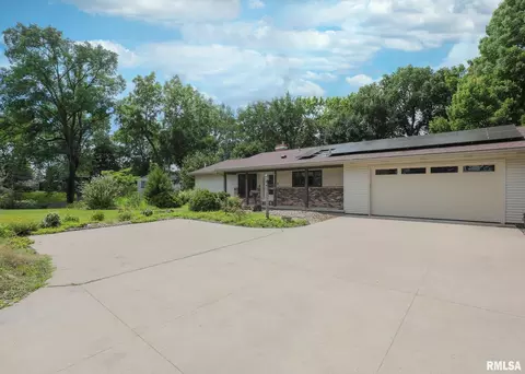 1717 41st St, Moline, IL 61265 photo 45