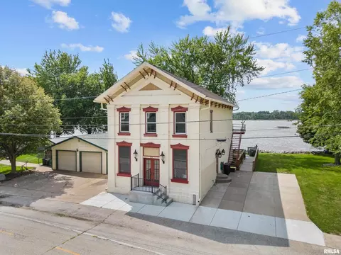 625 1st Ave, Hampton, IL 61256 photo 2
