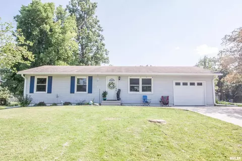 1106 Norlawn Dr, Viola, IL 61486