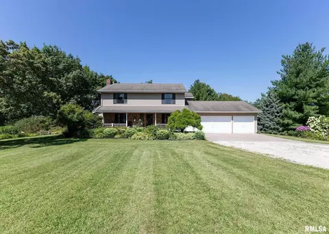 22880 277th Ave, Le Claire, IA 52753