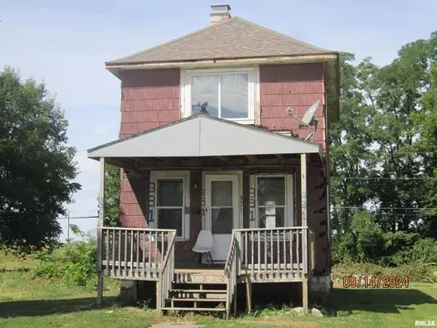 331 12th St, East Moline, IL 61244