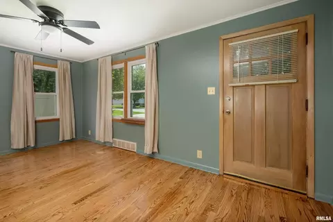 507 29th Ave, Moline, IL 61265 photo 8