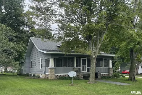 213 Mckinley St, Hooppole, IL 61258