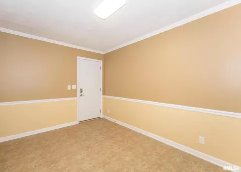 3411 41st St, Moline, IL 61265 photo 17