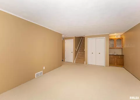 3411 41st St, Moline, IL 61265 photo 24