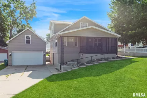 2428 45th St, Moline, IL 61265 photo 3