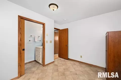 424 SE 7th Ave, Galva, IL 61434 photo 14