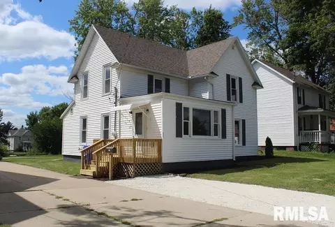 827 Beach St, Kewanee, IL 61443