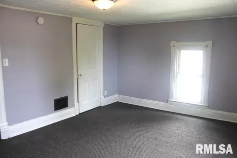 827 Beach St, Kewanee, IL 61443 photo 36