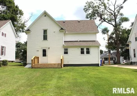 827 Beach St, Kewanee, IL 61443 photo 7