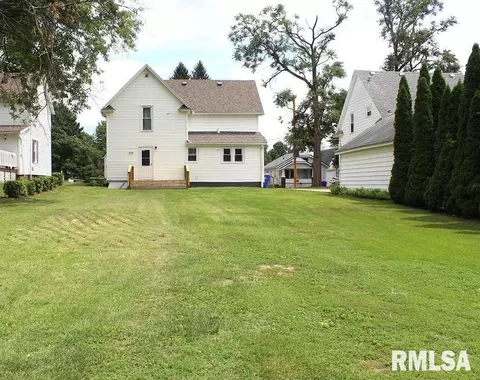 827 Beach St, Kewanee, IL 61443 photo 6