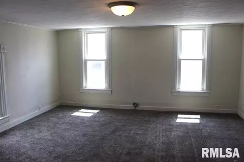 827 Beach St, Kewanee, IL 61443 photo 38
