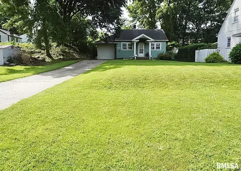 1814 18th Ave, Moline, IL 61265 photo 2