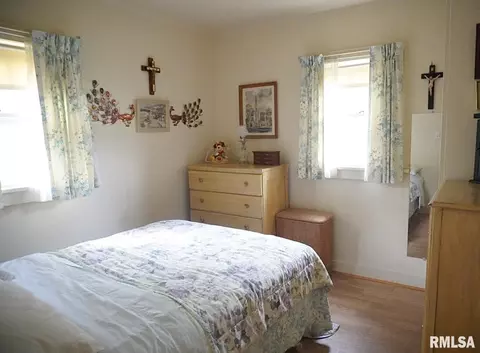 1814 18th Ave, Moline, IL 61265 photo 6