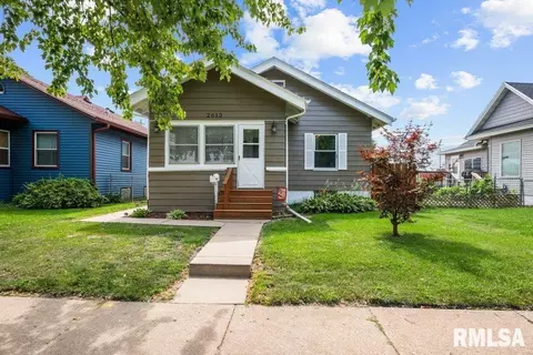 2613 Boies Ave, Davenport, IA 52802