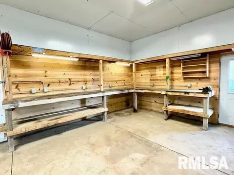 2058 250th St, Bennett, IA 52721 photo 20