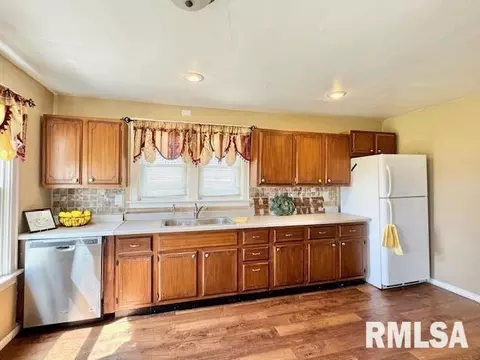 2058 250th St, Bennett, IA 52721 photo 27