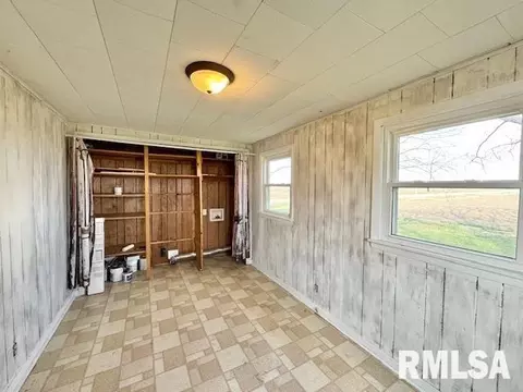 2058 250th St, Bennett, IA 52721 photo 25