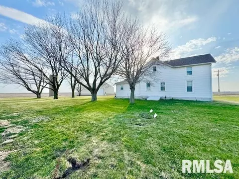 2058 250th St, Bennett, IA 52721 photo 4