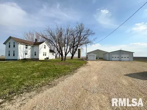 2058 250th St, Bennett, IA 52721 photo 2