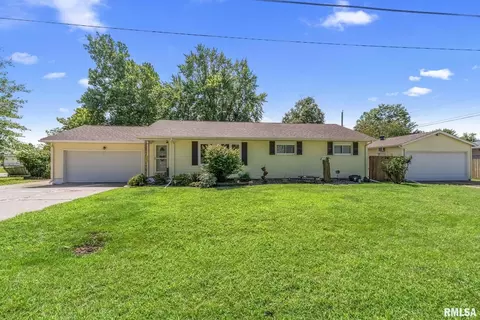 302 7th Ave, Colona, IL 61241