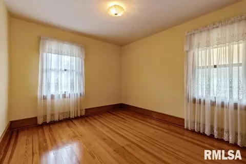 2137 14th St, Moline, IL 61265 photo 10