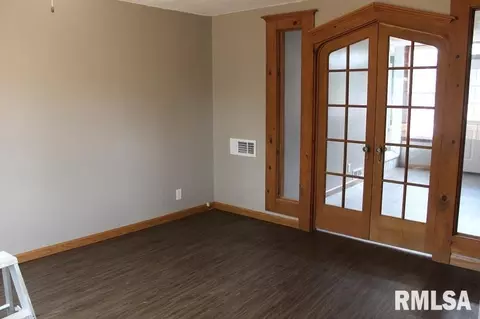 615 Edwards St, Kewanee, IL 61443 photo 28