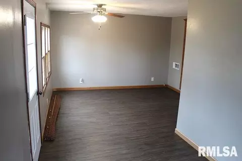 615 Edwards St, Kewanee, IL 61443 photo 32