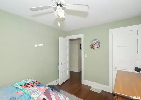 2627 16th Ave, Moline, IL 61265 photo 17