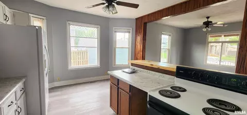 1146 14th Ave, Moline, IL 61265 photo 10
