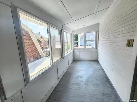 1146 14th Ave, Moline, IL 61265 photo 17