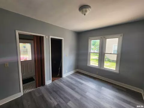 1146 14th Ave, Moline, IL 61265 photo 11