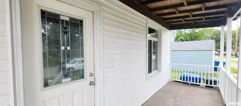 1146 14th Ave, Moline, IL 61265 photo 2