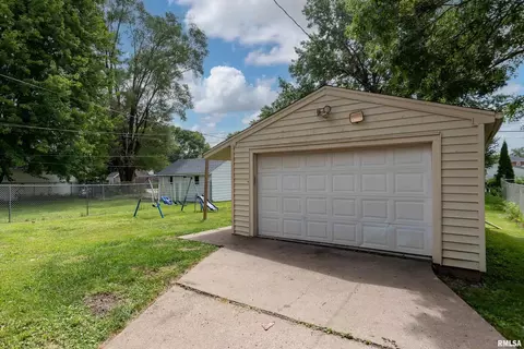 528 28th Ave, Moline, IL 61265 photo 28