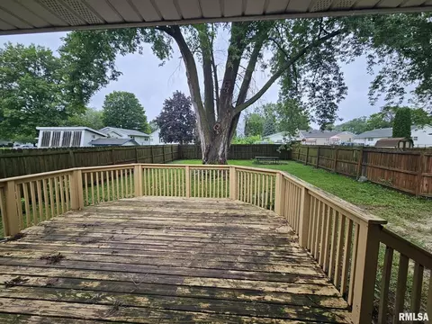 211 E Summit St, Wilton, IA 52778 photo 7
