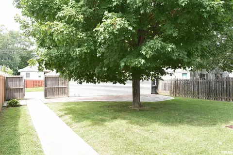 2337 32nd St, Moline, IL 61265 photo 18