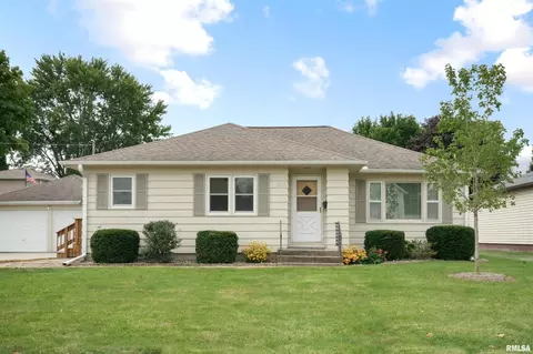 632 E Orange St, Geneseo, IL 61254
