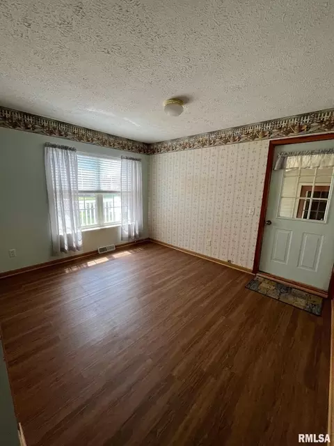 1002 E 10th St, Kewanee, IL 61443 photo 30
