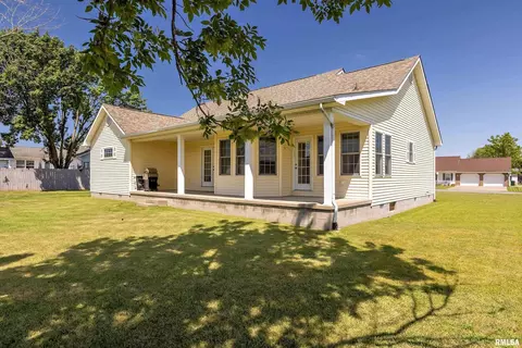 306 Evergreen Trl, Herrin, IL 62948 photo 24