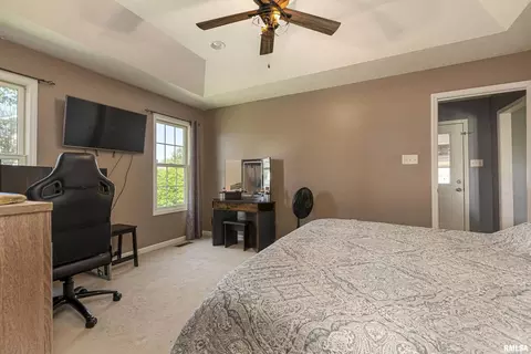 306 Evergreen Trl, Herrin, IL 62948 photo 13