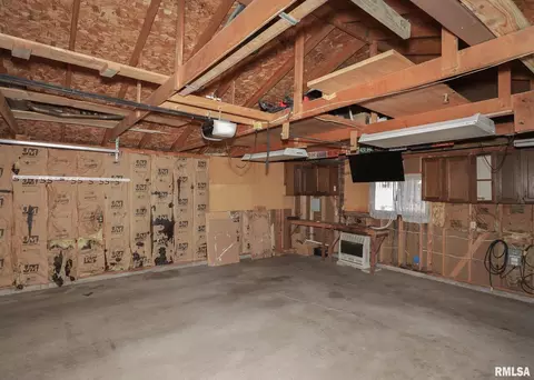 420 20th Ave, Moline, IL 61265 photo 31
