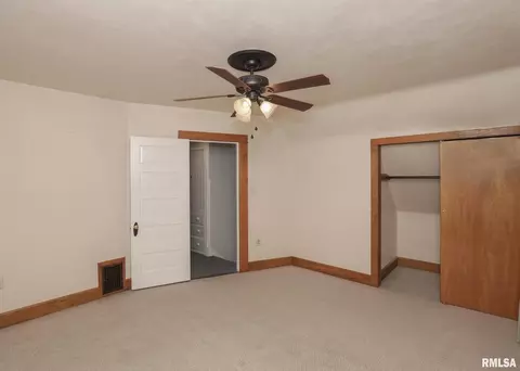 420 20th Ave, Moline, IL 61265 photo 15