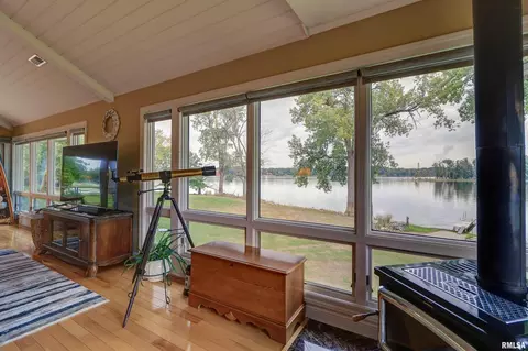 15321 Ebson Rd, Fulton, IL 61252 photo 5
