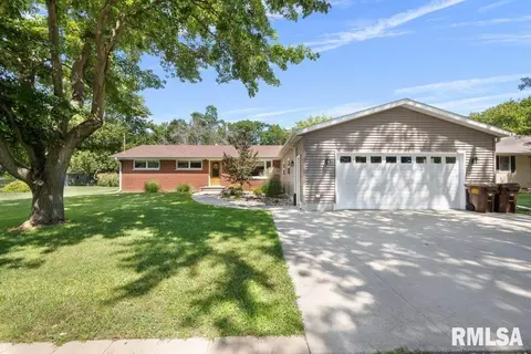 1315 8th Ave, Erie, IL 61250
