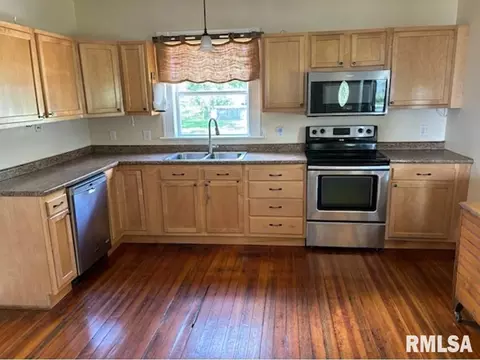 618 SW 5th Ave, Galva, IL 61434 photo 5