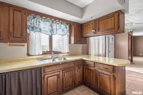 29517 Seyller Rd, Prophetstown, IL 61277 photo 9