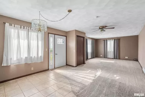 29517 Seyller Rd, Prophetstown, IL 61277 photo 4