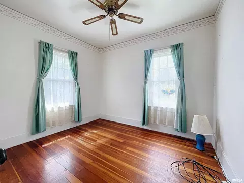 426 10th St, Silvis, IL 61282 photo 16