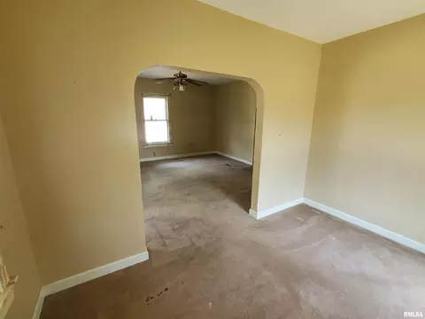 1657 27th Ave, Moline, IL 61265 photo 6
