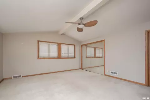 2304 14th Ave, Moline, IL 61265 photo 16